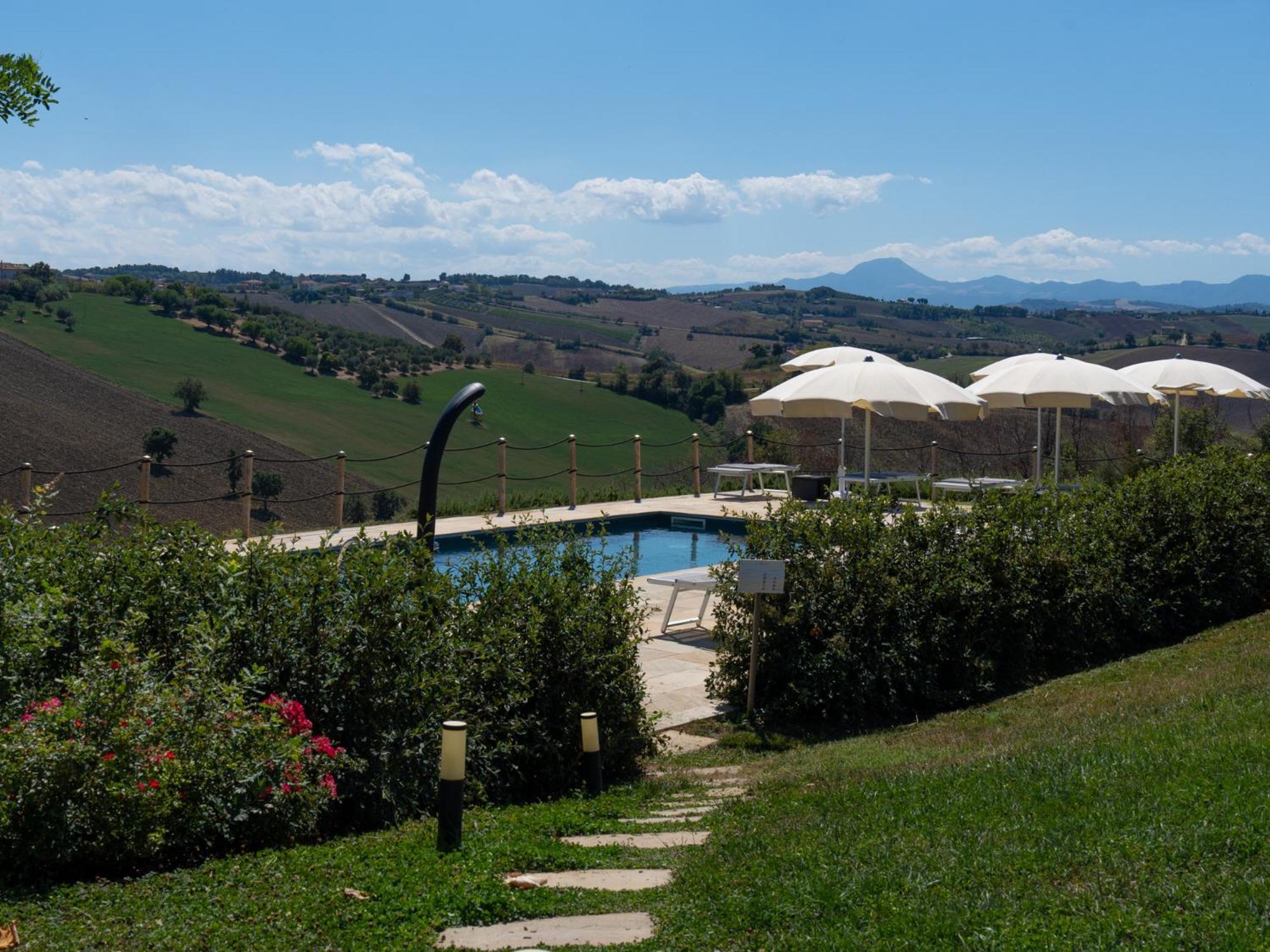 Villa Casale Dei Cinque Colli à Ostra Extérieur photo