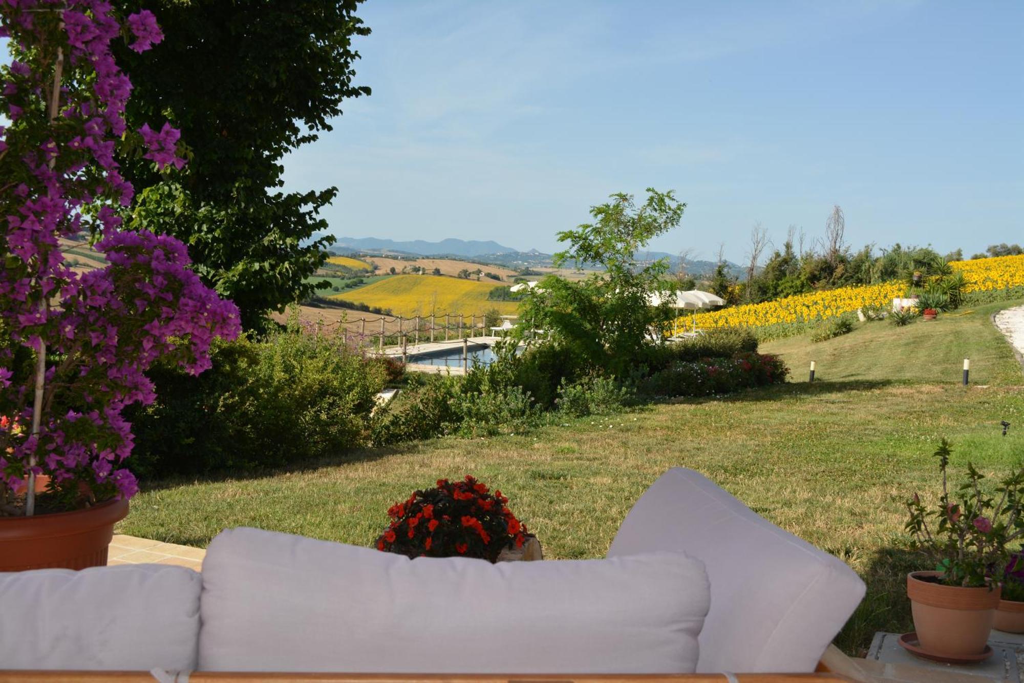 Villa Casale Dei Cinque Colli à Ostra Extérieur photo